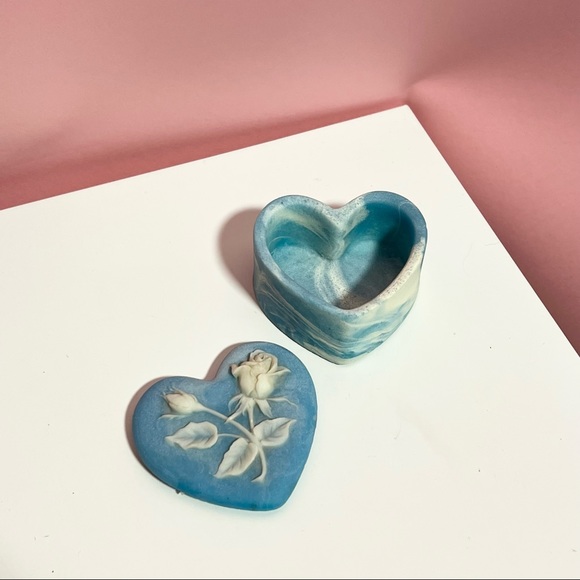 Vintage Other - Vintage blue heart rose trinket box